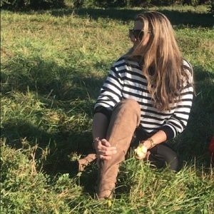 Meet your Posher, Carolina